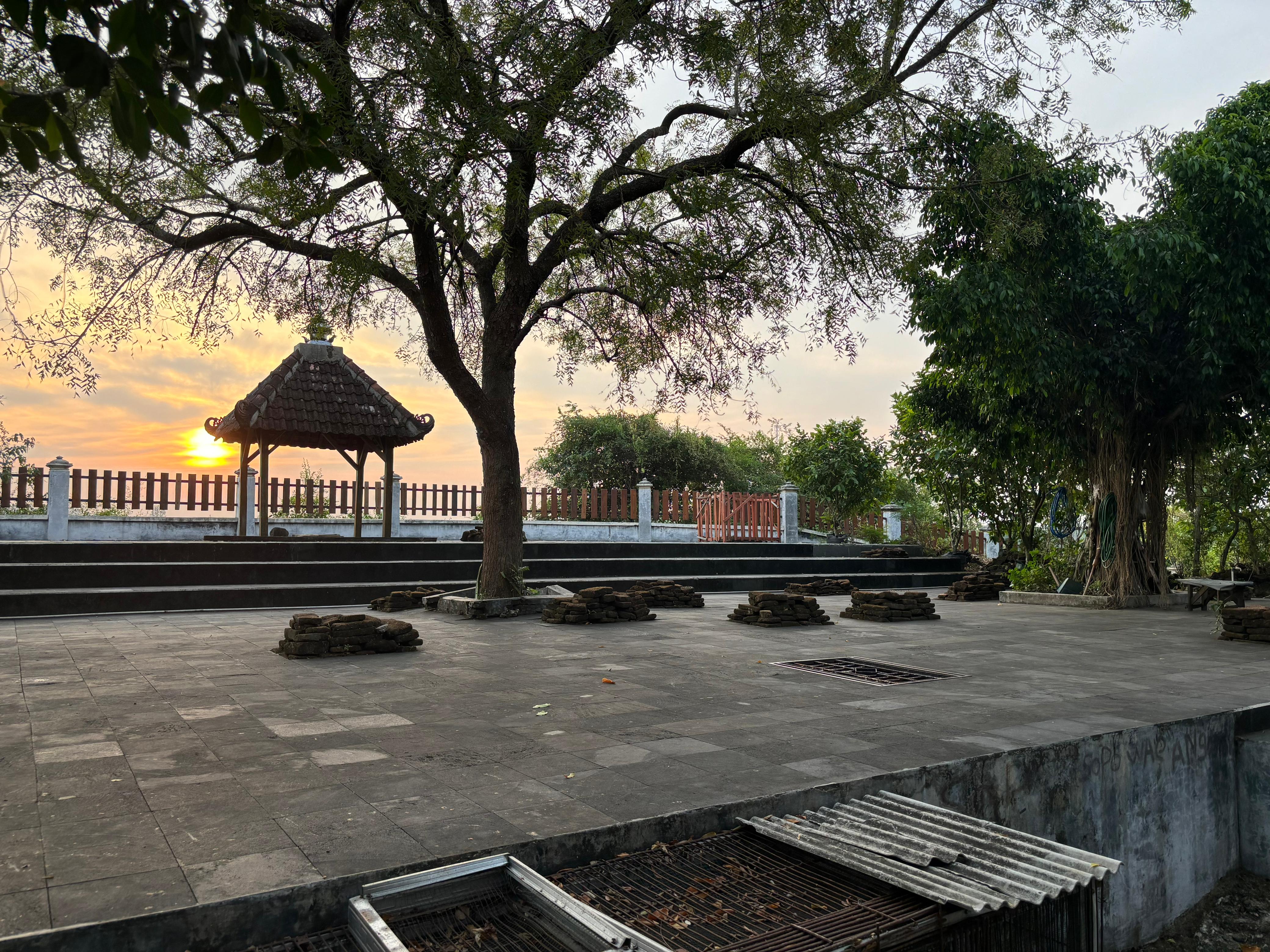 Suasana Sore Hari
